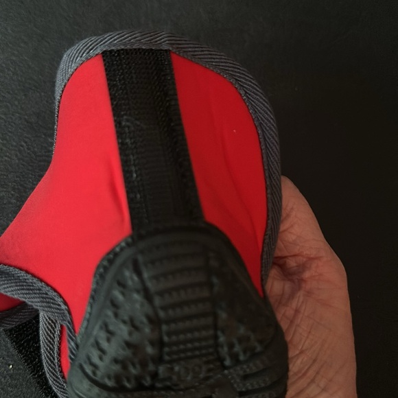 NWT DOG SHOE PROTECTORS RED AND BLack#e - Picture 6 of 7